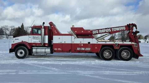 Heavy Truck Towing Big Rapids, MI